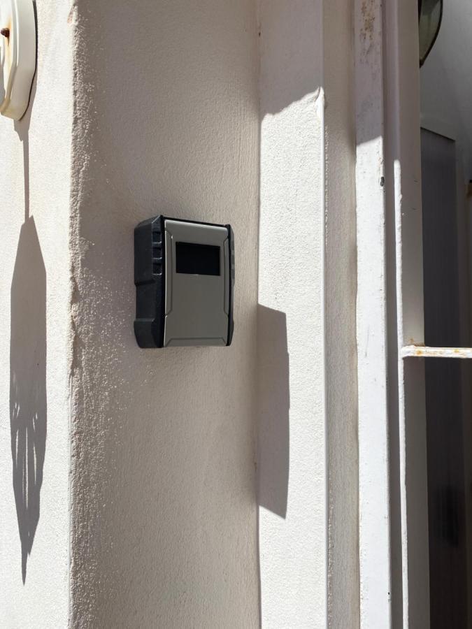 Apartamento Con Terraza,A 100M Playa Costilla Y Frente Al Castillo Rota Bagian luar foto