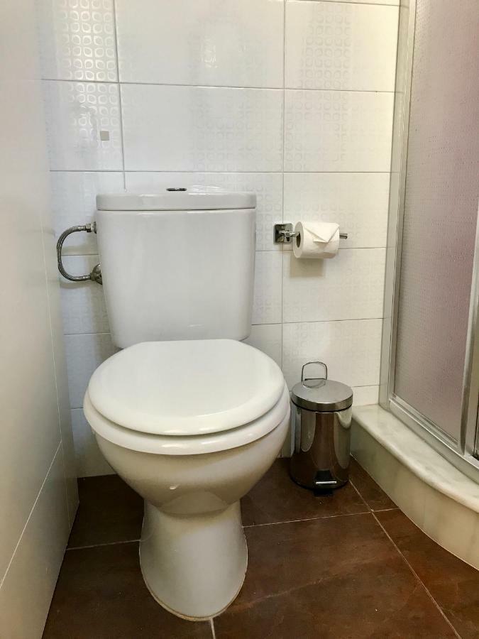 Apartamento Con Terraza,A 100M Playa Costilla Y Frente Al Castillo Rota Bagian luar foto